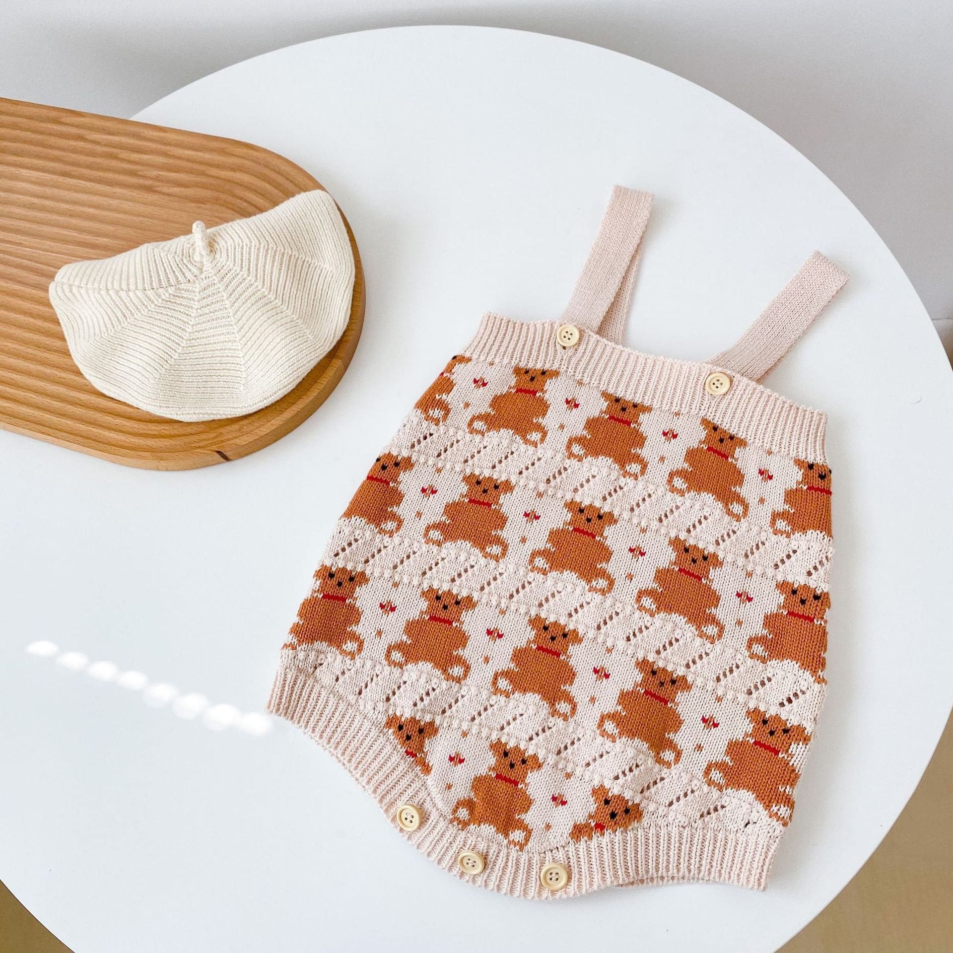 【BABY】クマ総柄ニットカーディガン/サロペット CawaKomostore