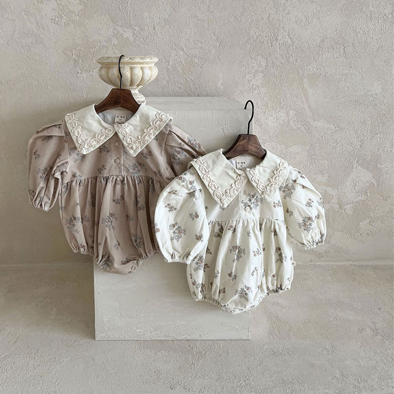 【BABY】刺繍角襟フラワー柄ロンパース　 CawaKomostore