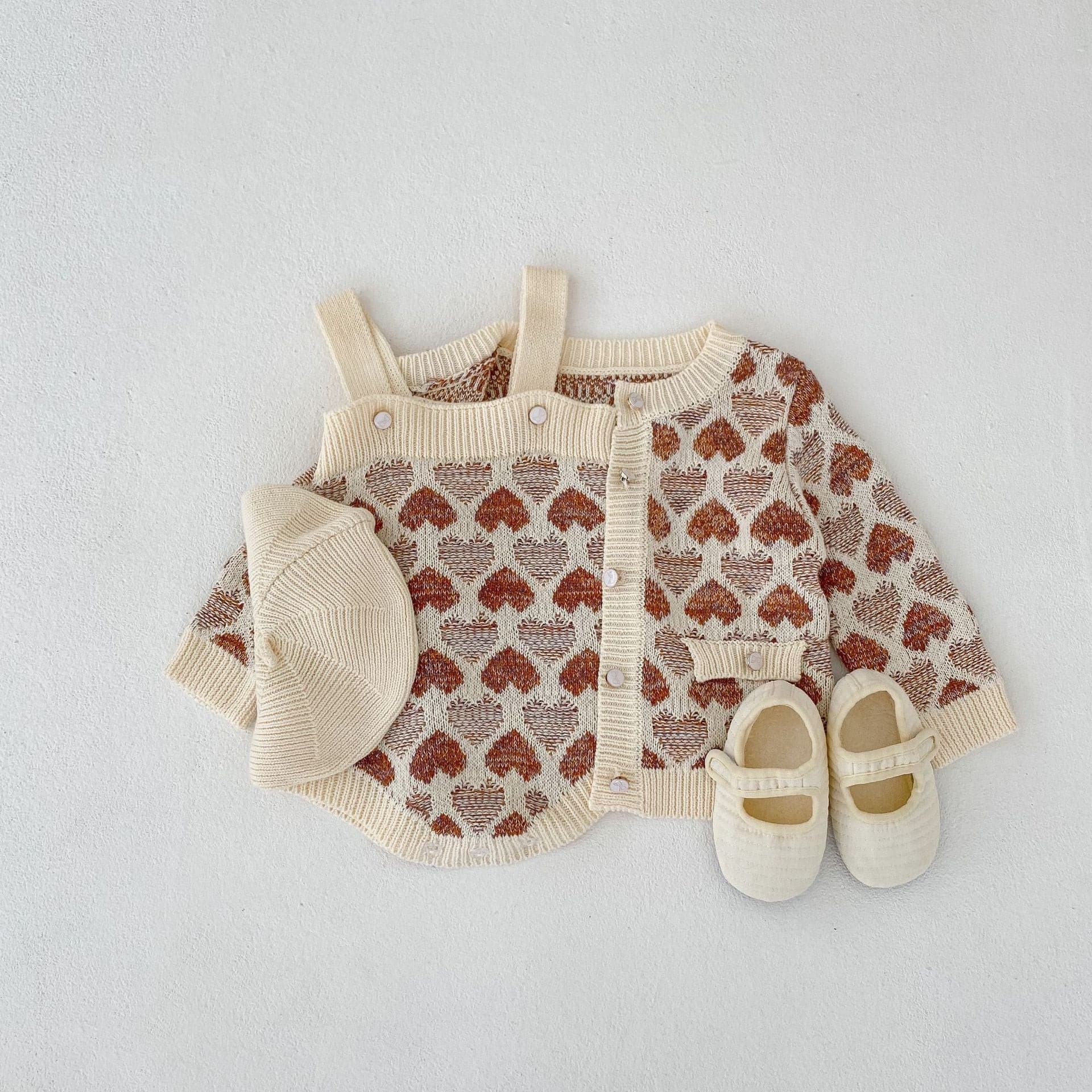 【BABY】ハートニットカーディガン/サロペット CawaKomostore