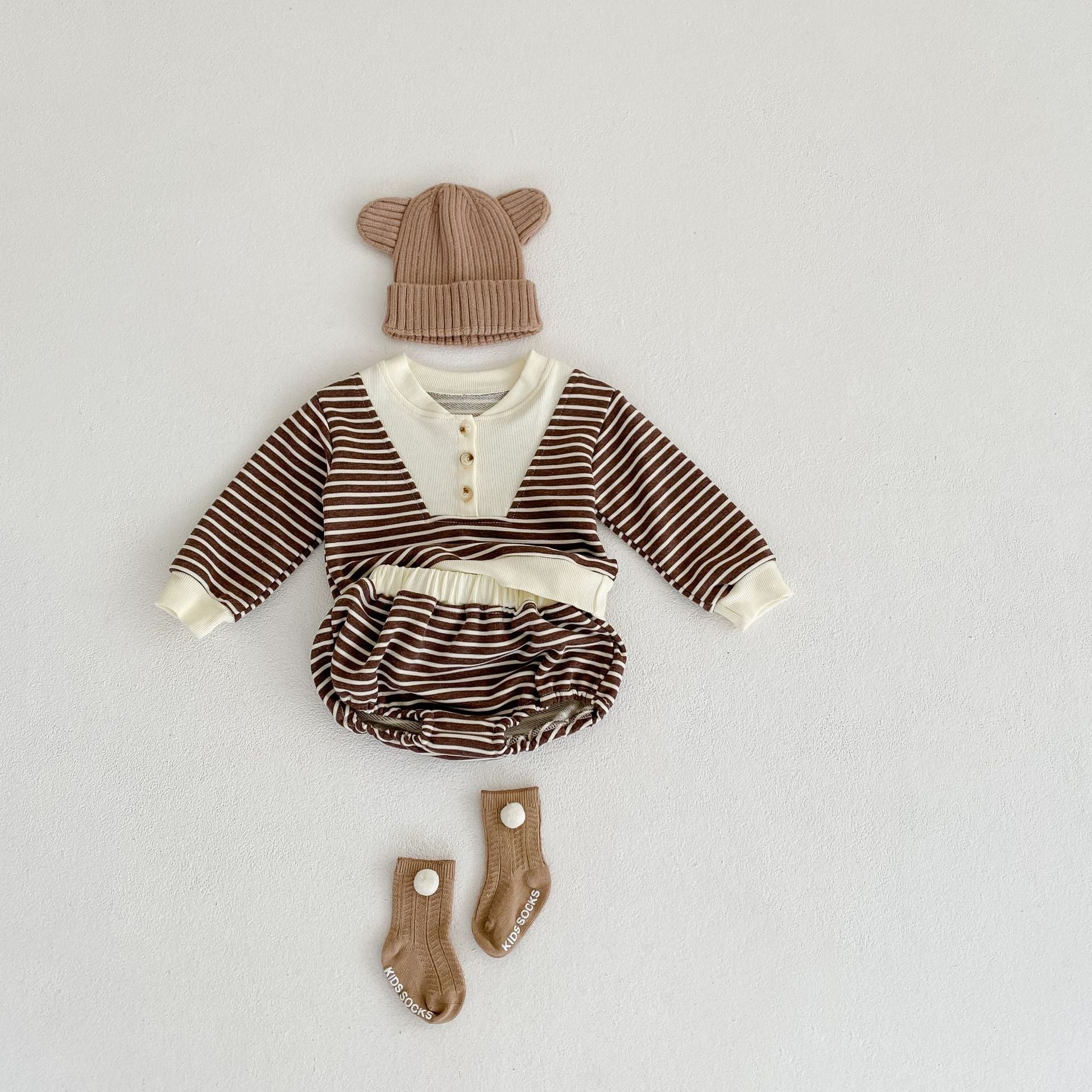 【BABY】ボーダー柄セットアップ CawaKomostore