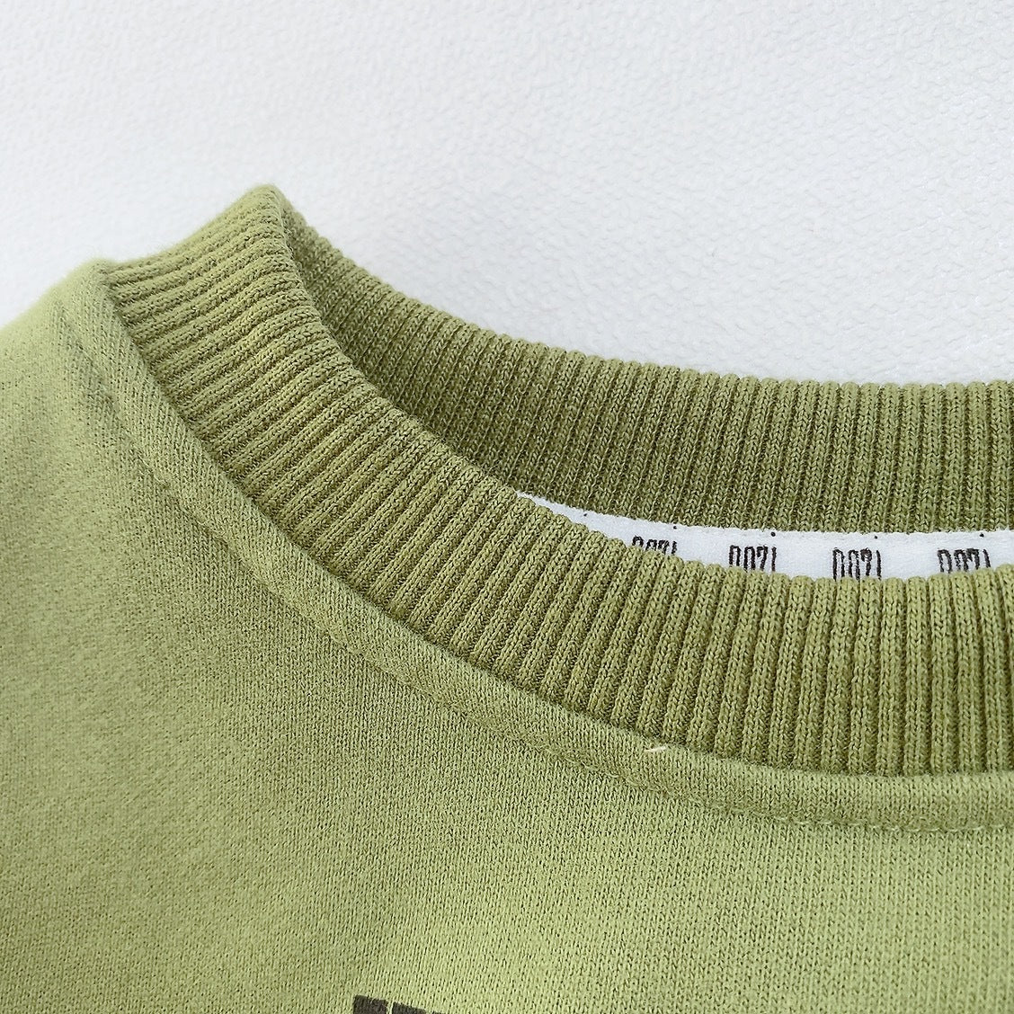 【BABY】英字シンプルスウェットシャツ CawaKomostore