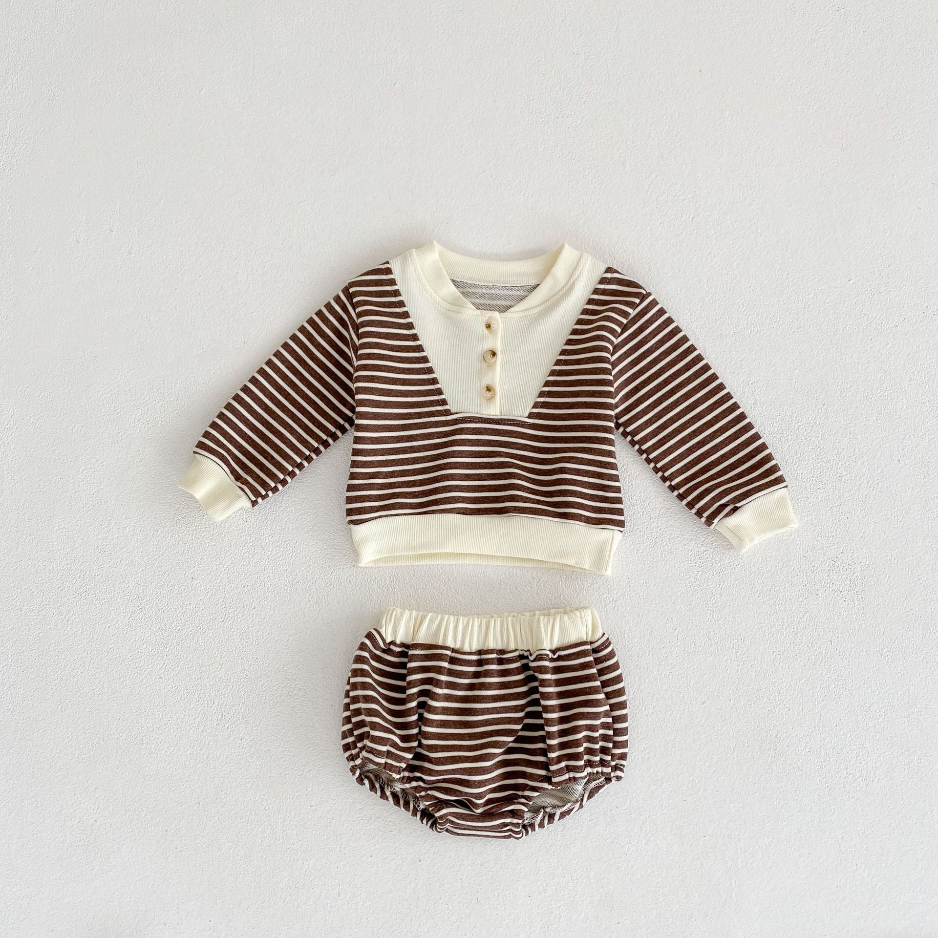 【BABY】ボーダー柄セットアップ CawaKomostore