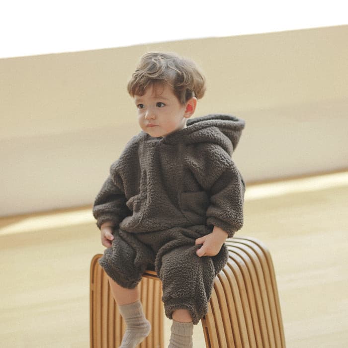 【BABY】もこもこパーカー＆ボトムスセットアップ CawaKomostore