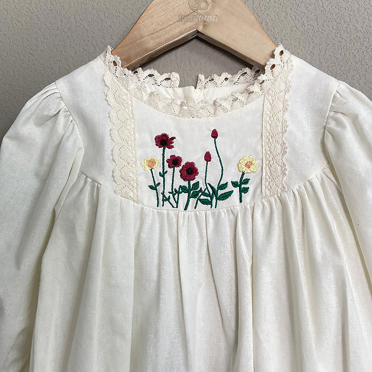 【BABY】お花の刺繍ロンパース CawaKomostore