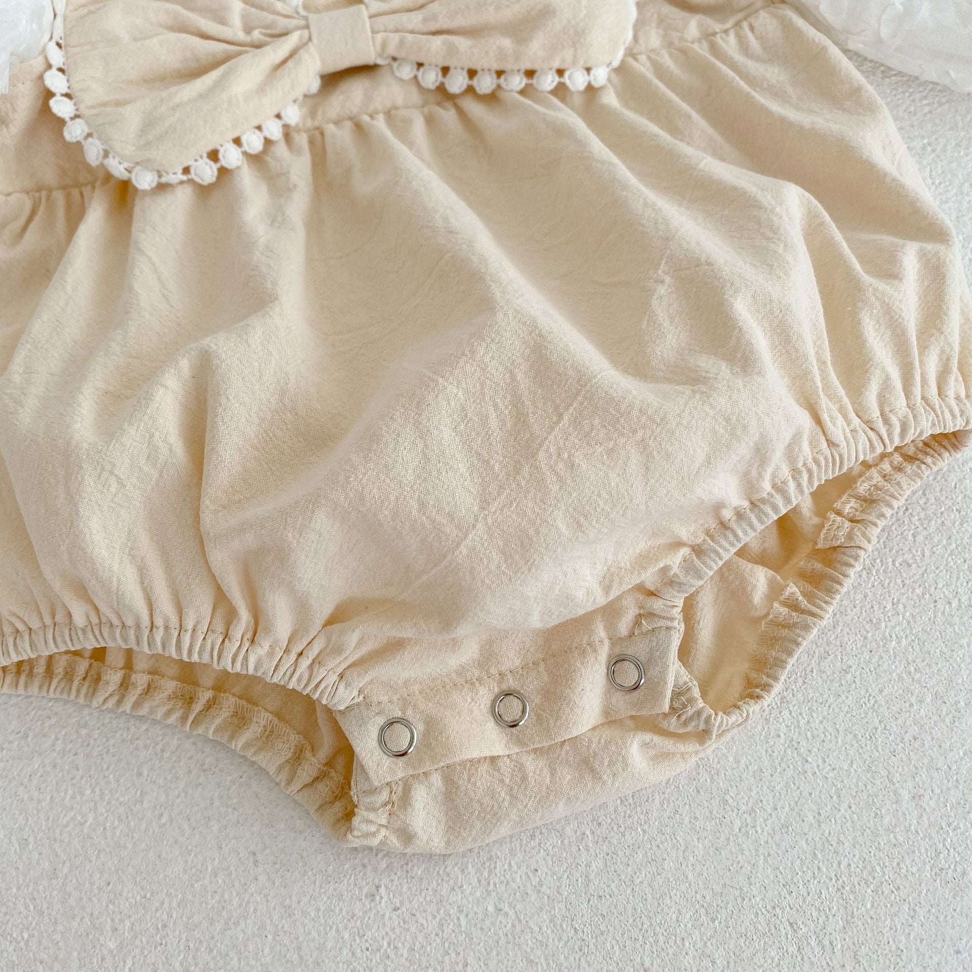【BABY】ガーリーなリボンサロペットロンパース CawaKomostore