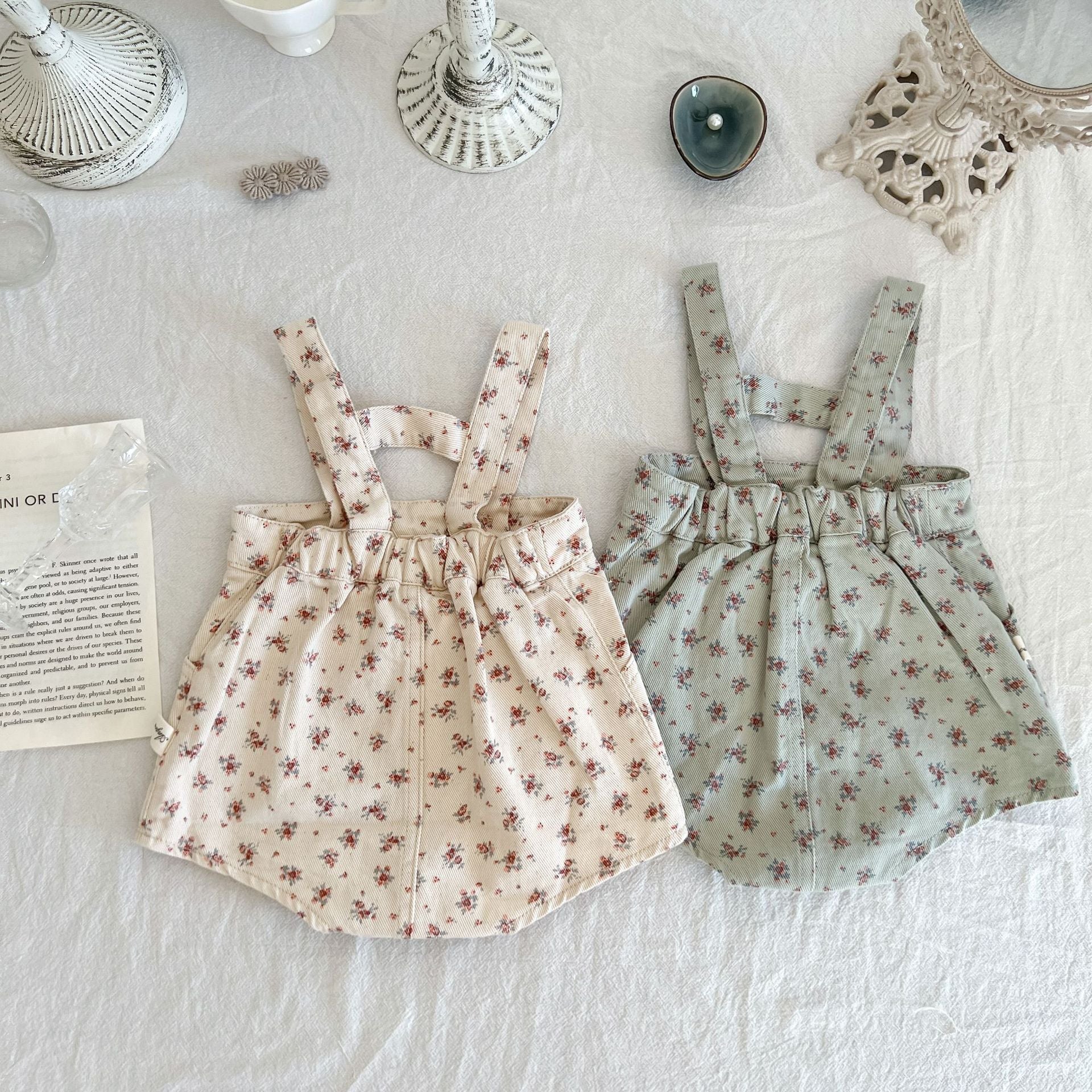 【BABY】小花柄サロペット CawaKomostore