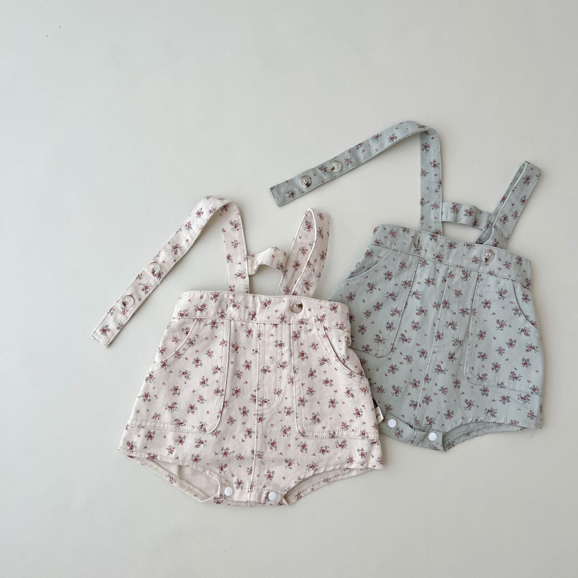 【BABY】小花柄サロペット CawaKomostore