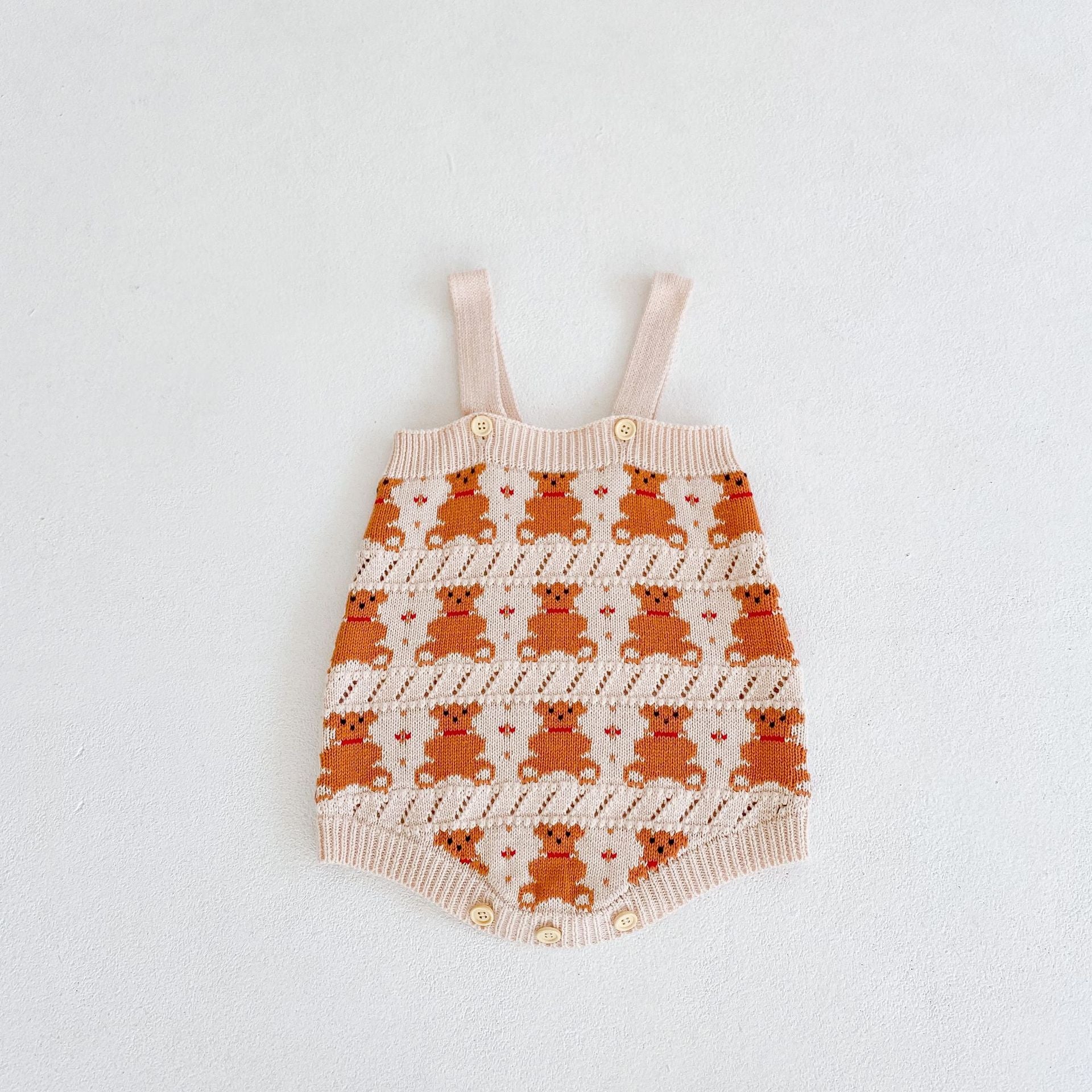 【BABY】クマ総柄ニットカーディガン/サロペット CawaKomostore
