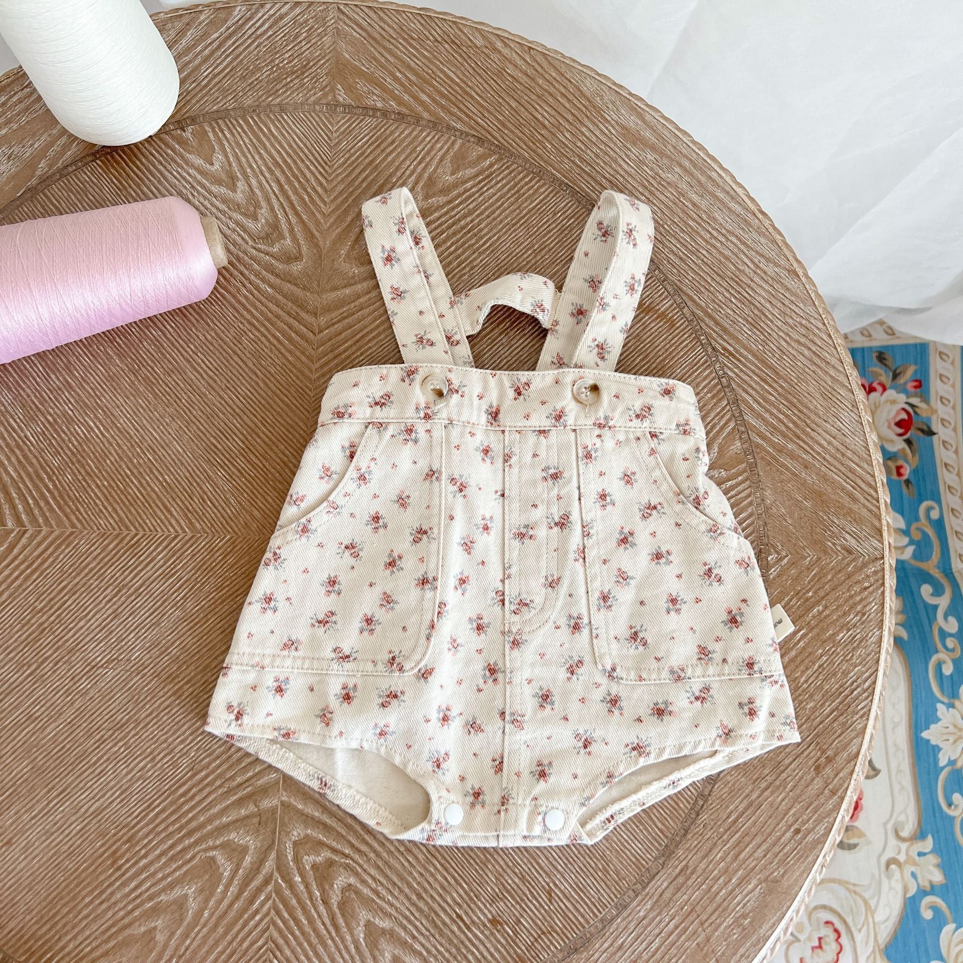 【BABY】小花柄サロペット CawaKomostore
