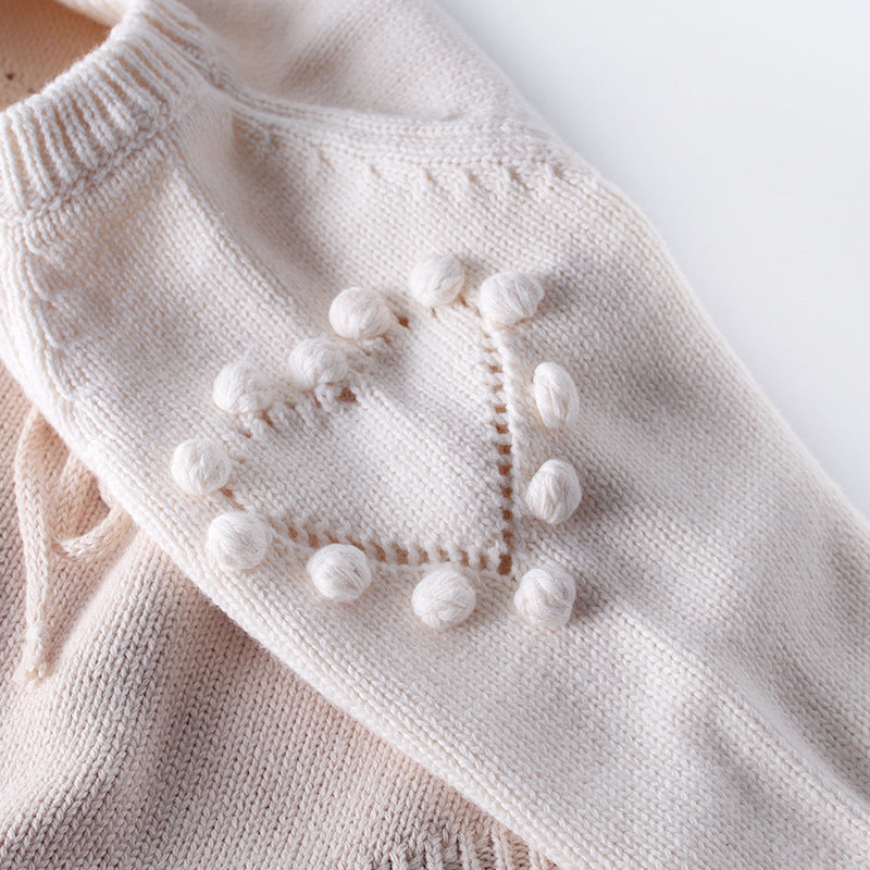 【BABY】ポンポンハートニットロンパース🤍 CawaKomostore