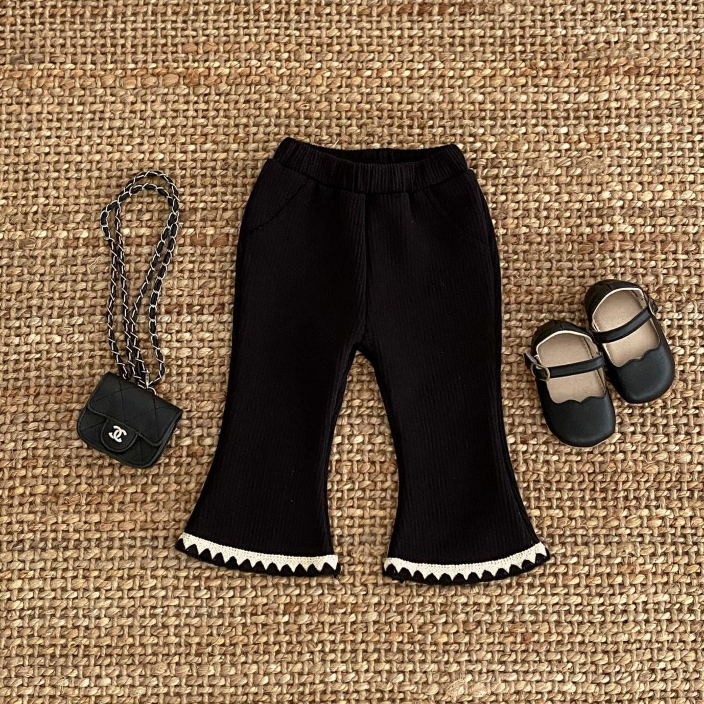 【BABY】ステッチデザインフレアパンツ CawaKomostore