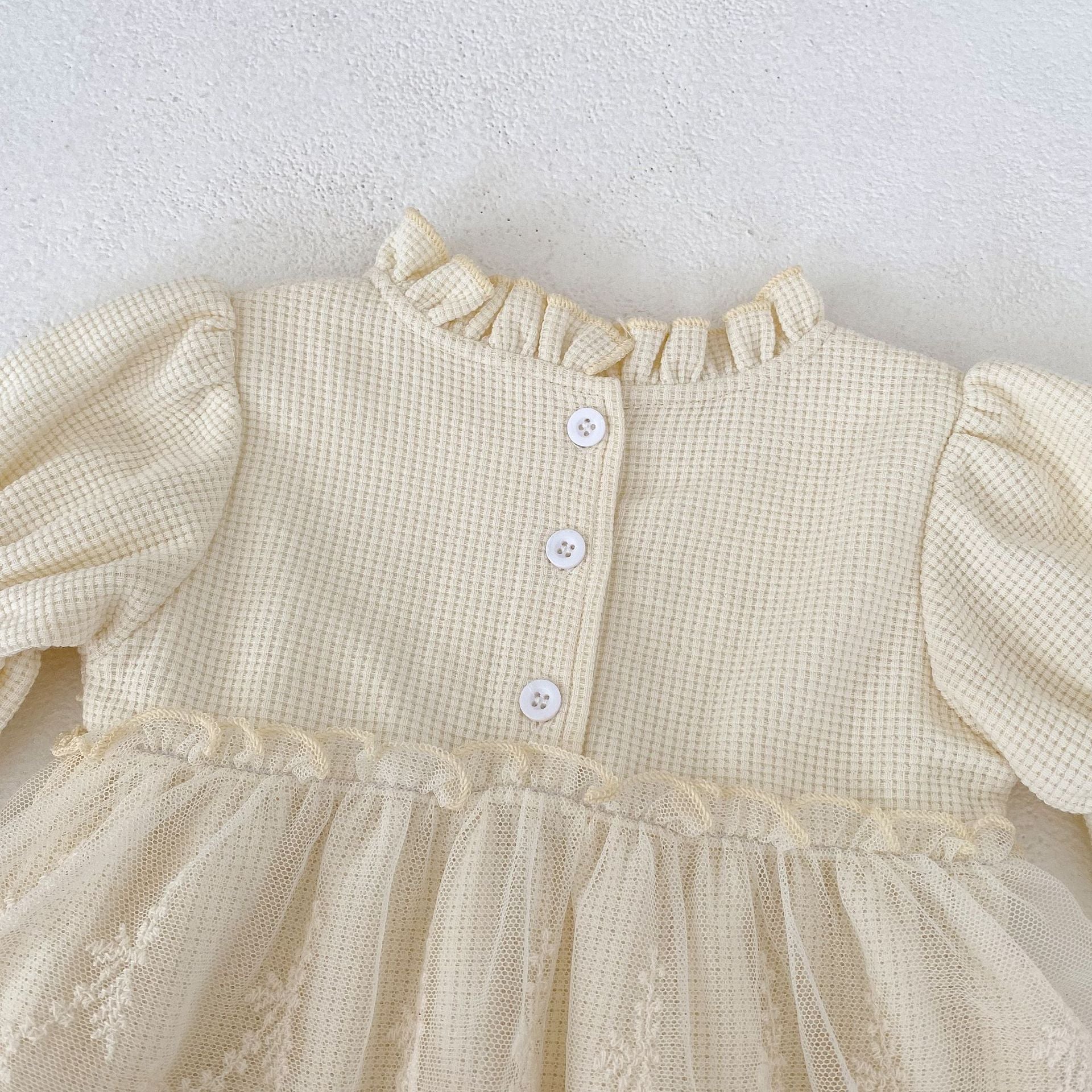 【BABY】フリルネック刺繍レースドレスロンパース CawaKomostore